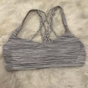 Lululemon sports bra